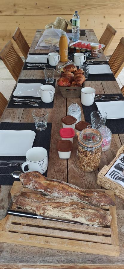 L'Amalgam' Bed and Breakfast Ainay-le-Vieil Buitenkant foto