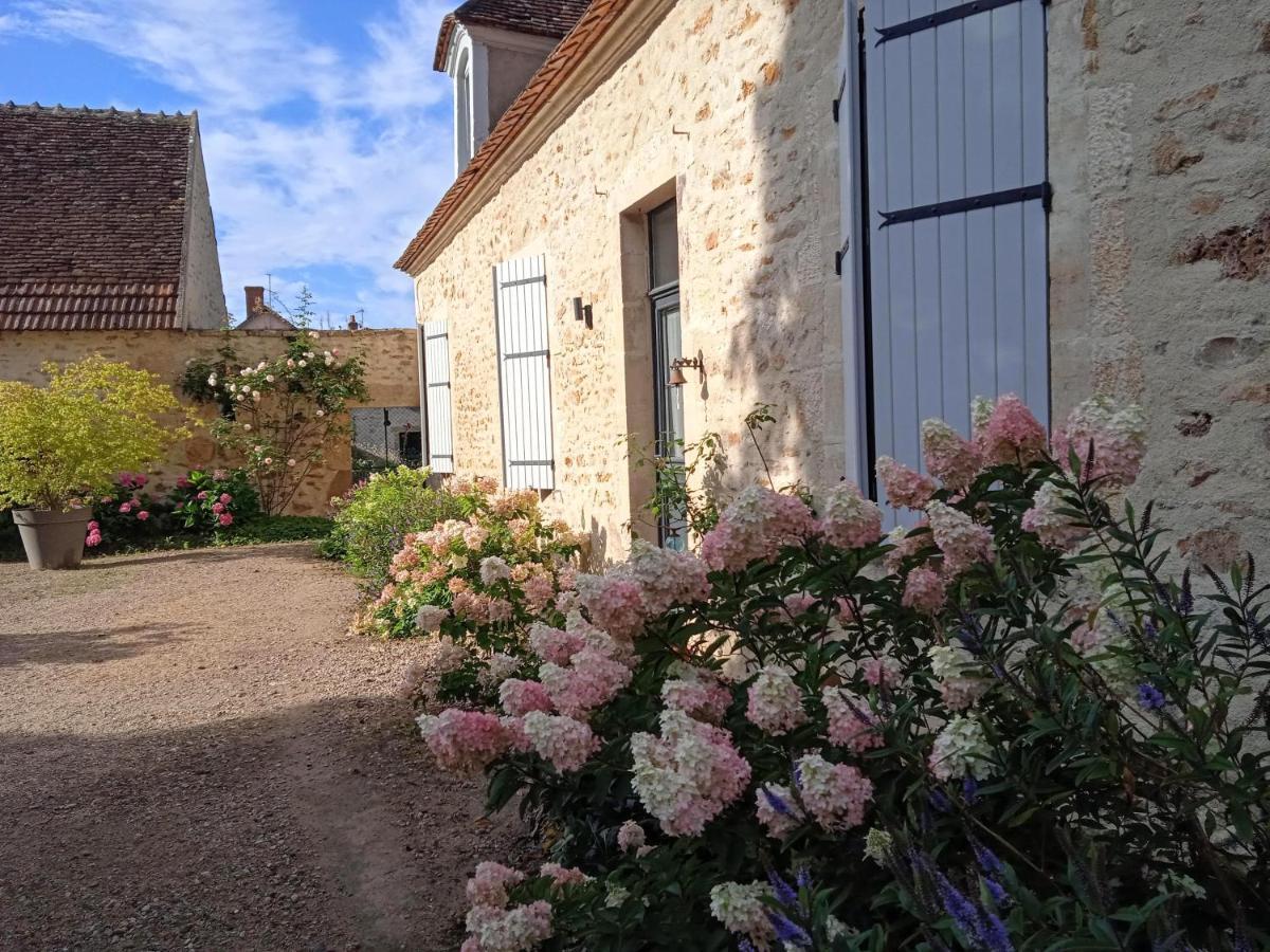 L'Amalgam' Bed and Breakfast Ainay-le-Vieil Buitenkant foto