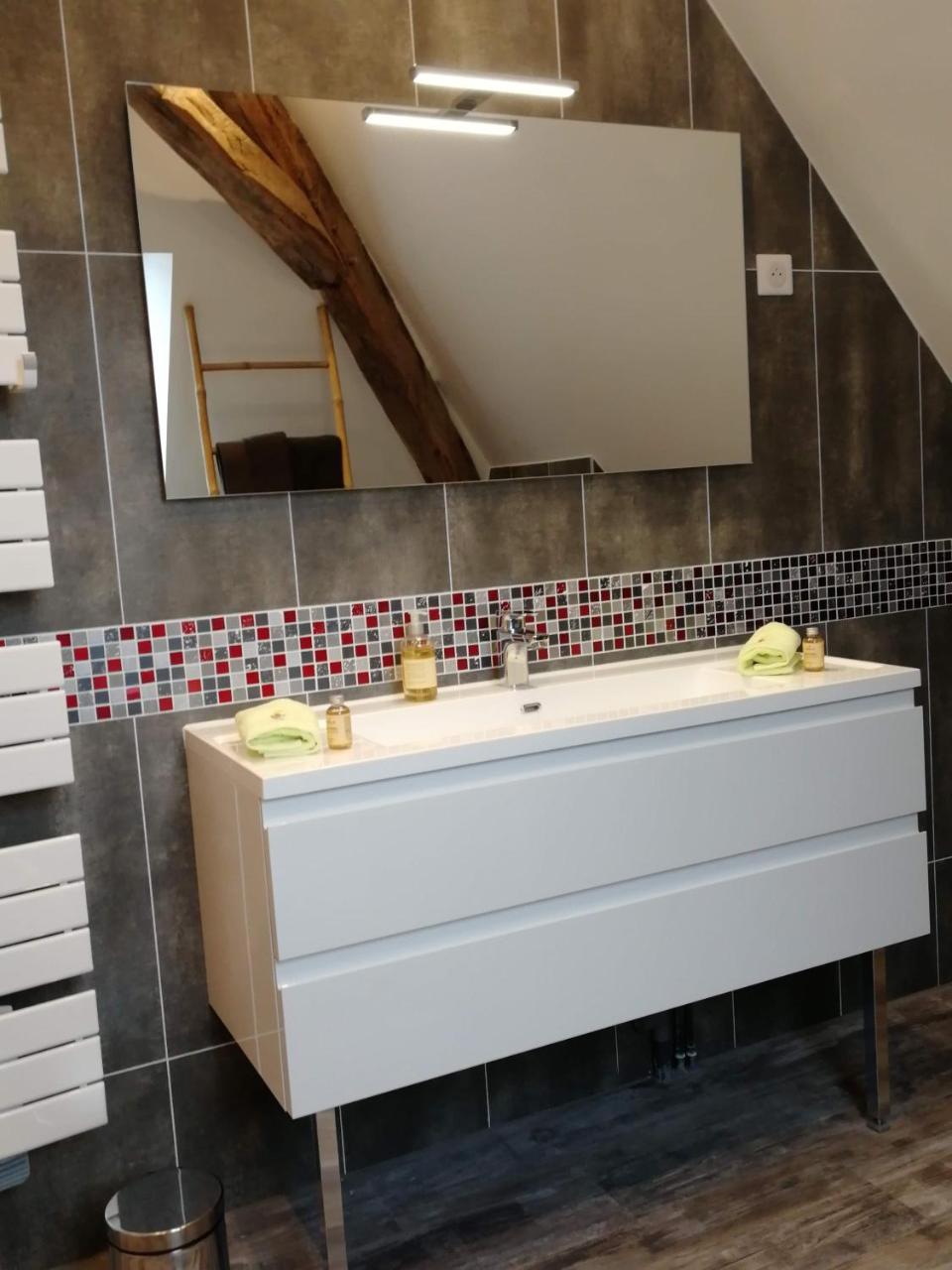 L'Amalgam' Bed and Breakfast Ainay-le-Vieil Buitenkant foto