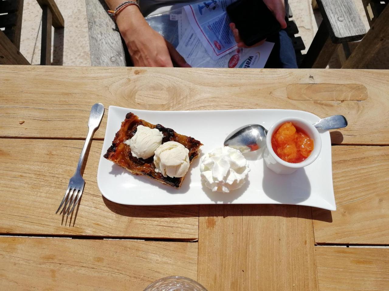 L'Amalgam' Bed and Breakfast Ainay-le-Vieil Buitenkant foto