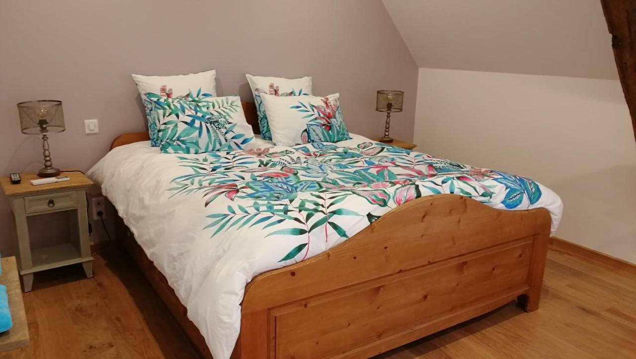 L'Amalgam' Bed and Breakfast Ainay-le-Vieil Buitenkant foto